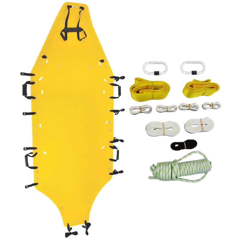 Material : Stretcher : Polypropylene ; Strap : Polyamide Loading surface : Length : 2,5 m ; Width : 0,9 m Weight of the stretcher: 5,5 kg / Weight of the stretcher with its straps and bag: 8 kg Maximum load : 150 kg